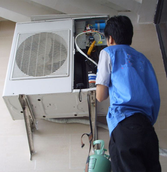 南华空调开机无反应维修